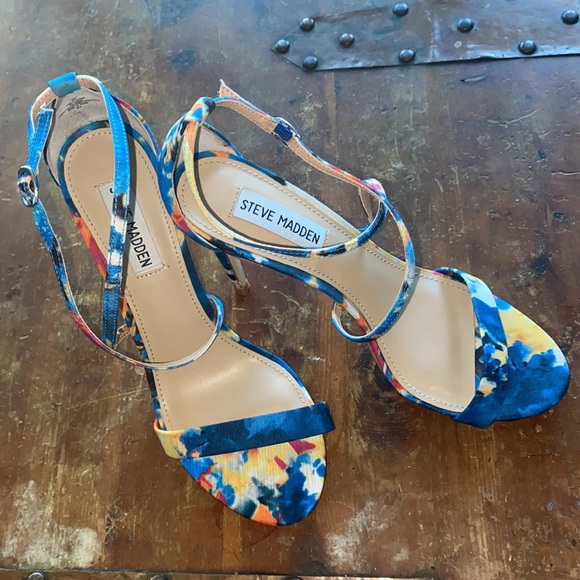 Steve Madden Shoes - EUC | Steve Madden Feliz Strappy High Heels 8M